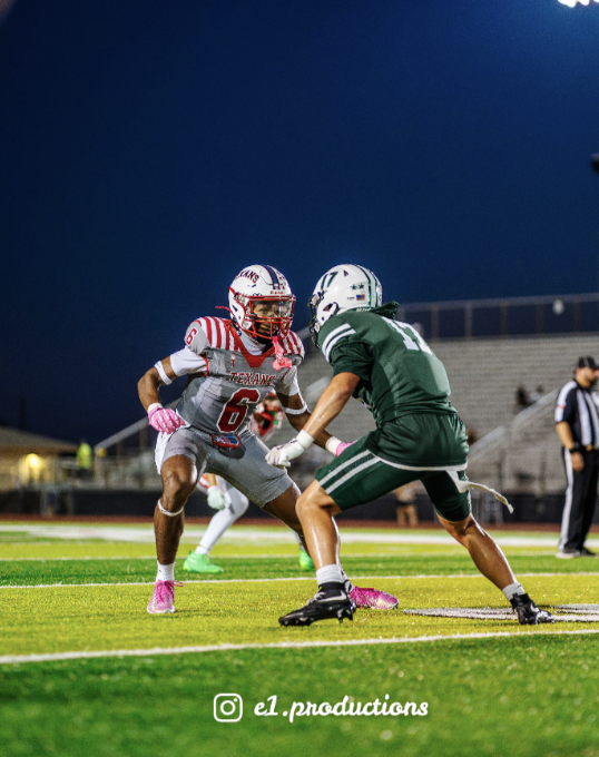 DB Nicoli Hill-Zanoni running a Man defense on King Receiver